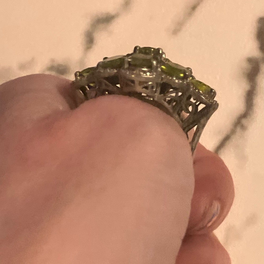 Exquisite925💚&14kGreen Peridot Ring!Size8aprox Era1890 - Picture 5 of 16